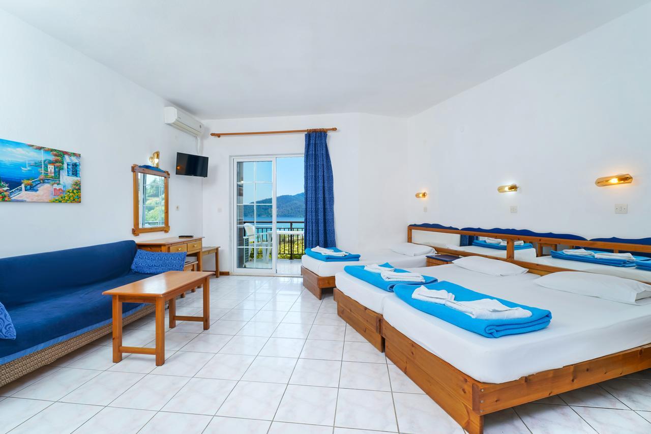 Hotel Emerald Хриси-Амудия Экстерьер фото