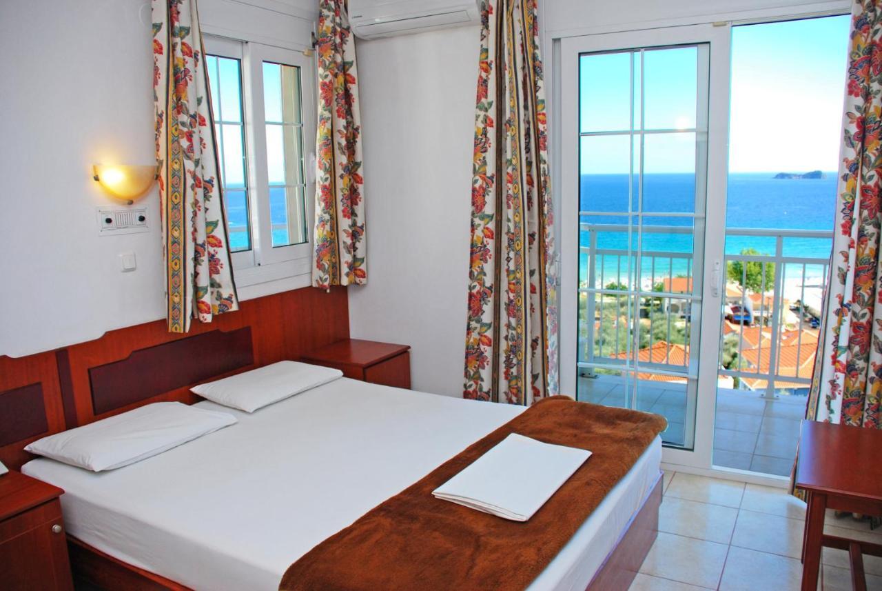 Hotel Emerald Хриси-Амудия Номер фото